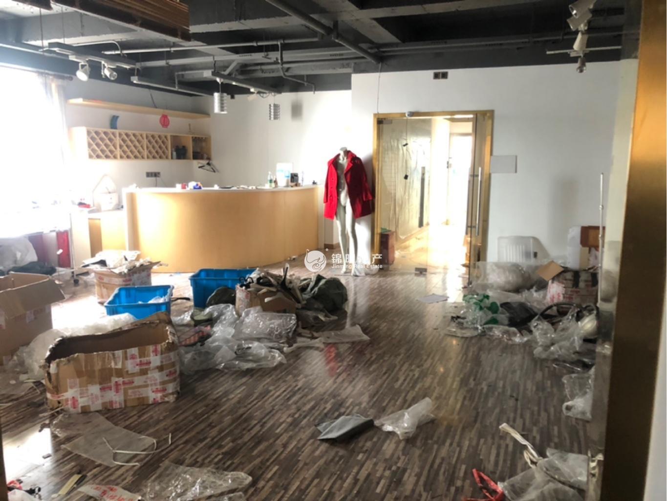 打浦桥裕兴大厦171平米写字楼出租