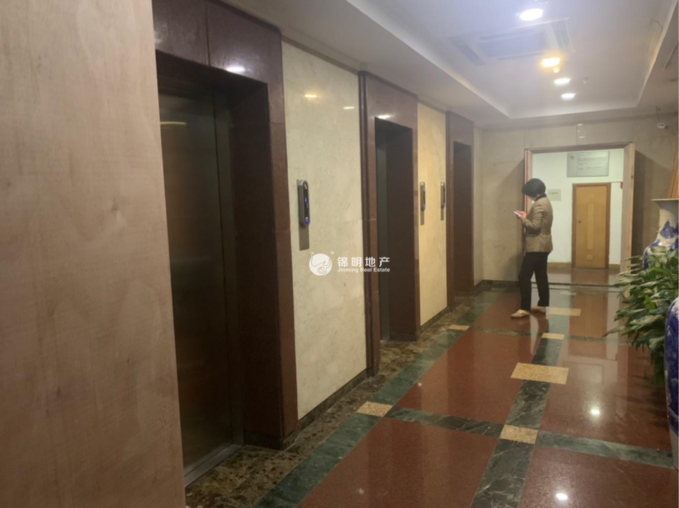 中山公园银统大厦170平米写字楼出租