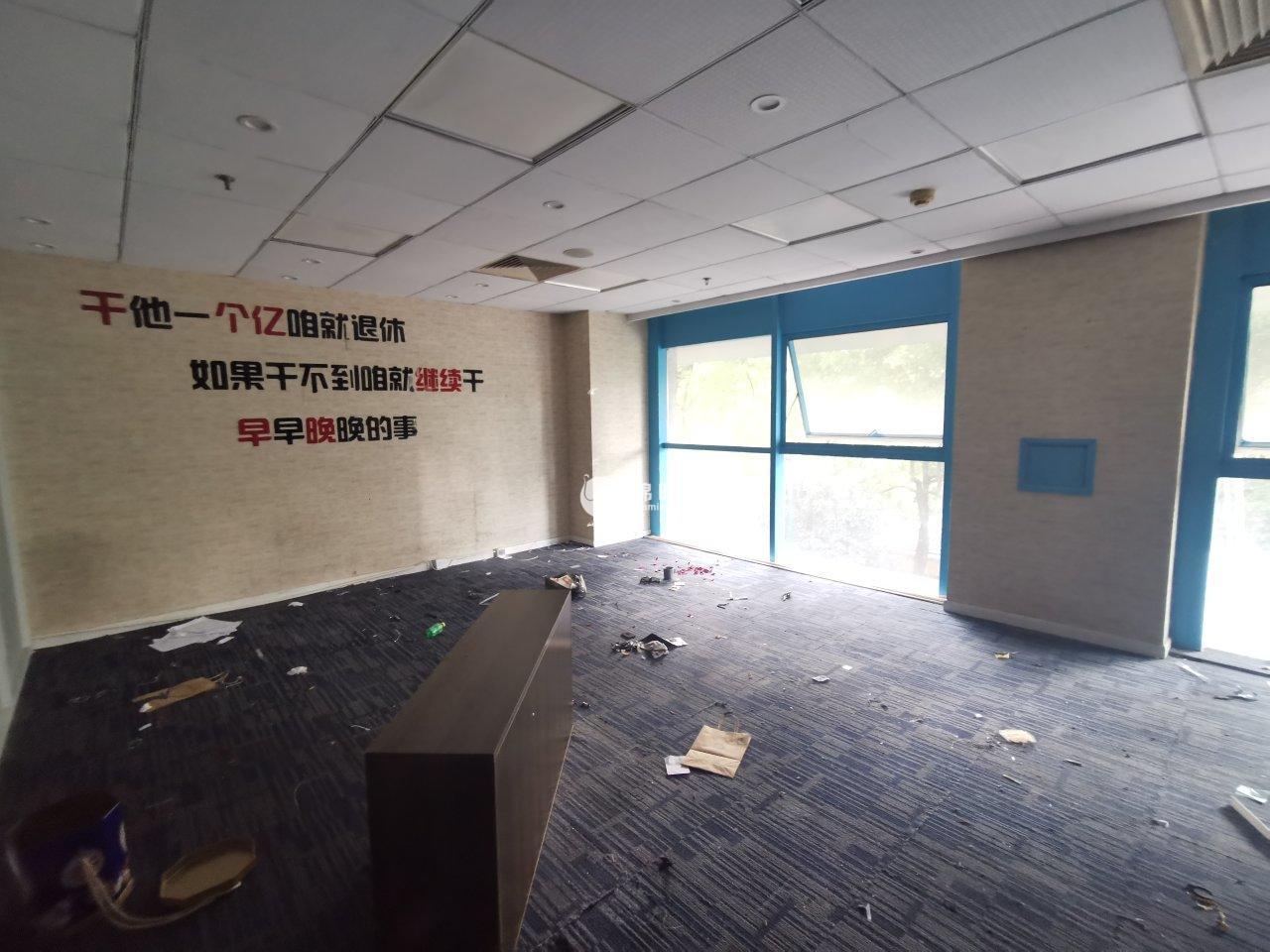 武宁杰地大厦105平米写字楼出租