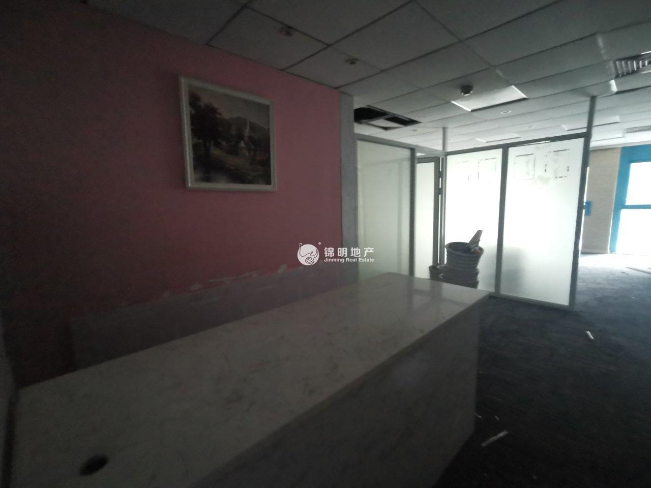 武宁杰地大厦105平米写字楼出租