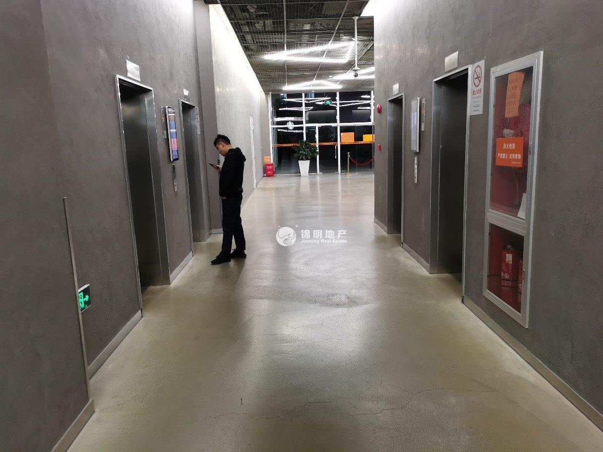 四川北路海泰时代大厦54平米写字楼出租