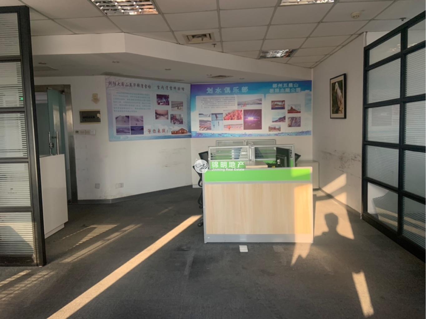 曹杨中关村科技大厦104平米写字楼出租