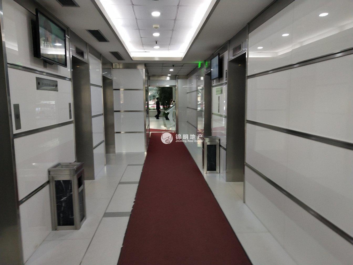 天山同达创业大厦143平米写字楼出租