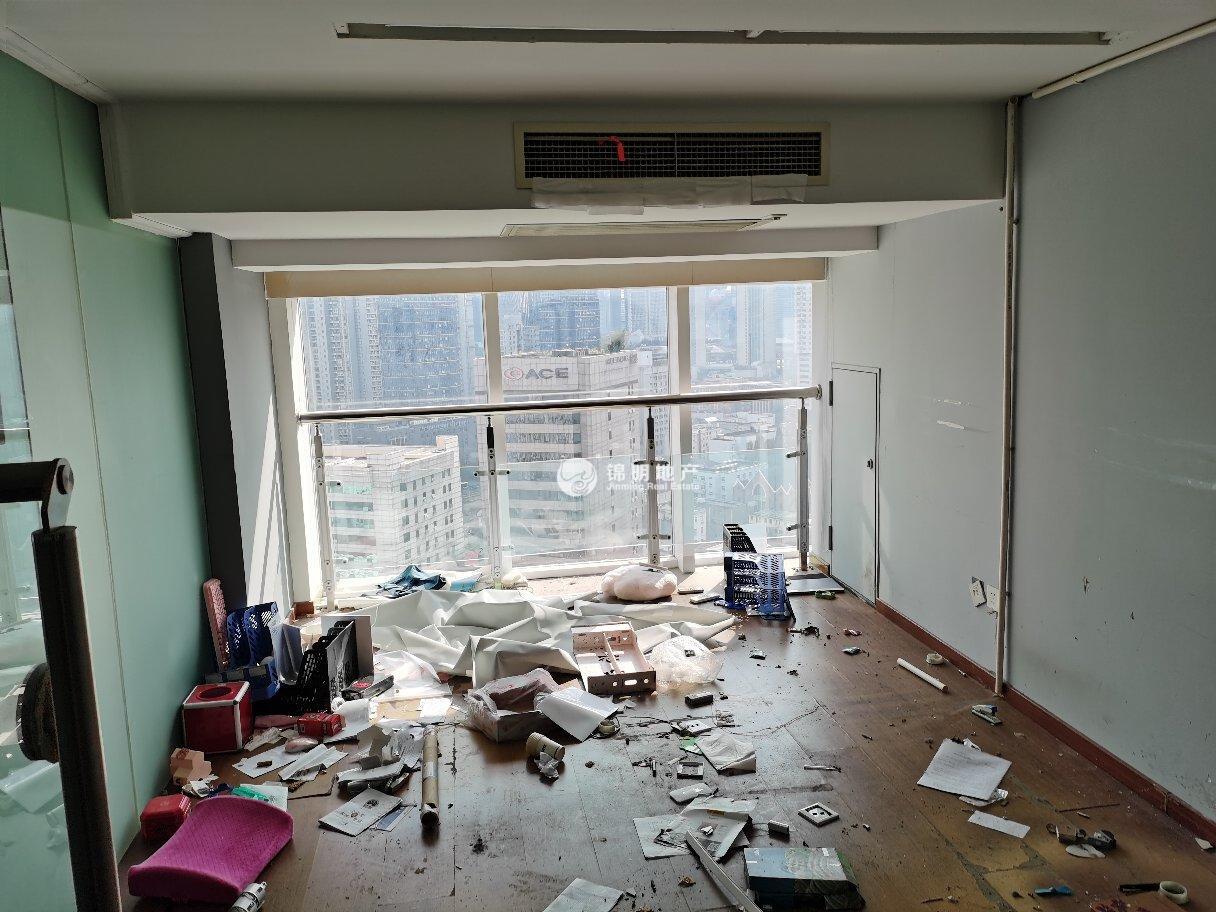 四川北路海泰时代大厦215平米写字楼出租