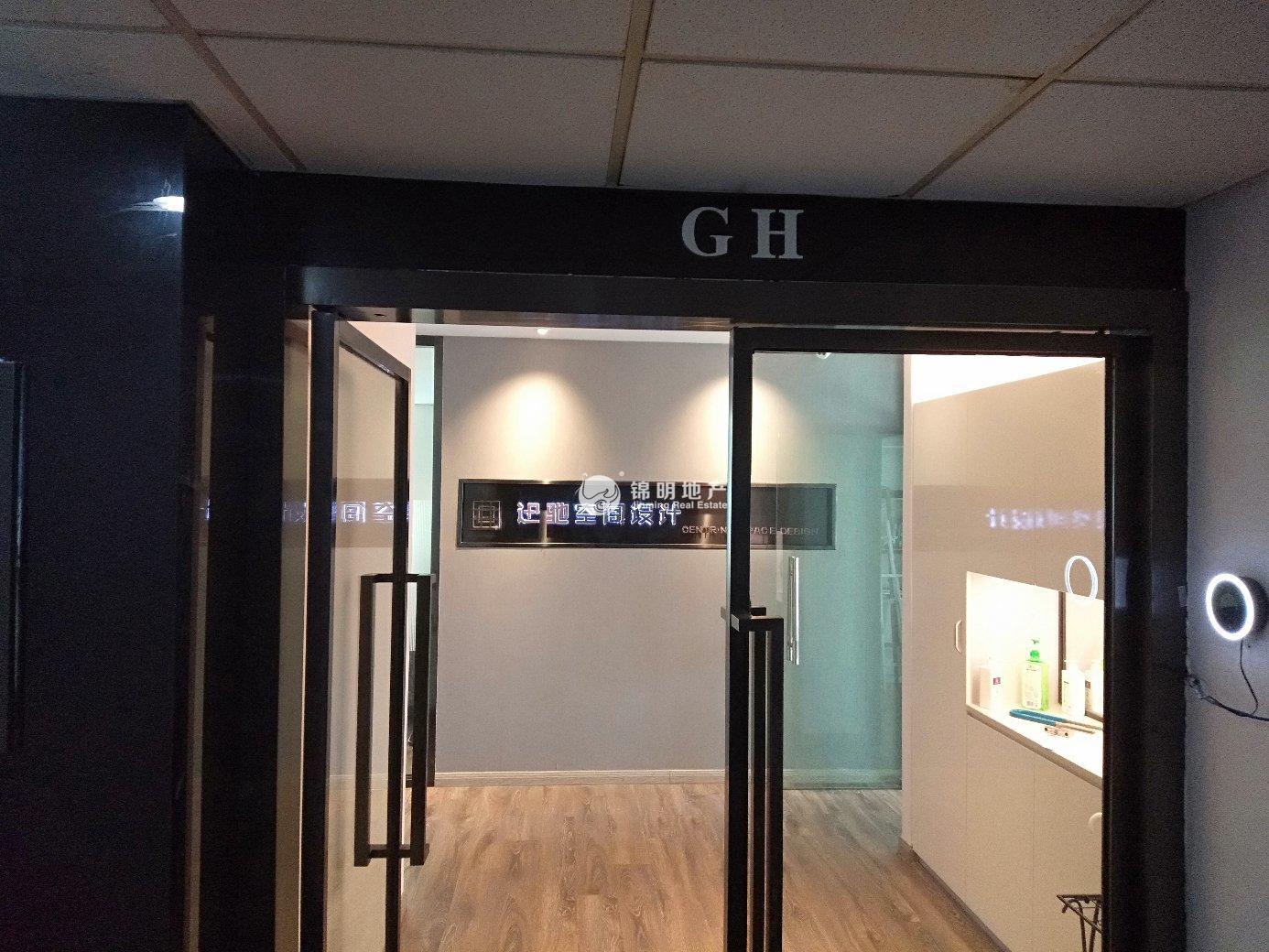 豫园新上海城市广场102平米写字楼出租