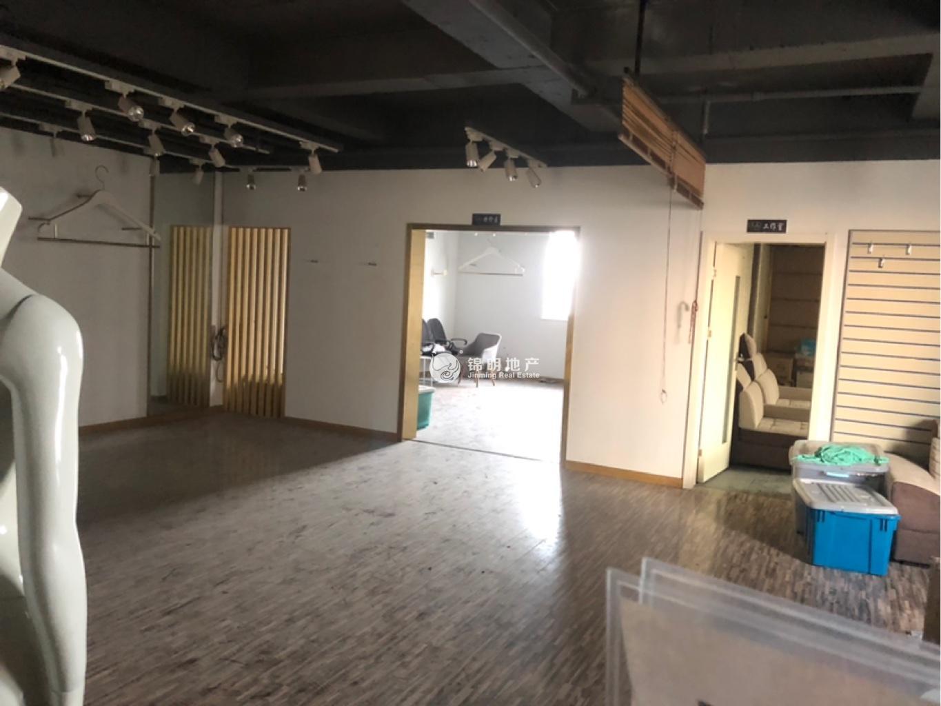 打浦桥裕兴大厦171平米写字楼出租