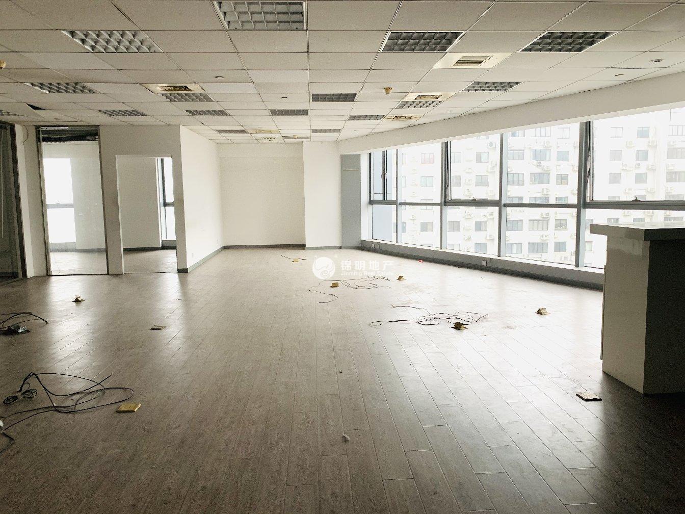 静安寺静安中华大厦249平米写字楼出租