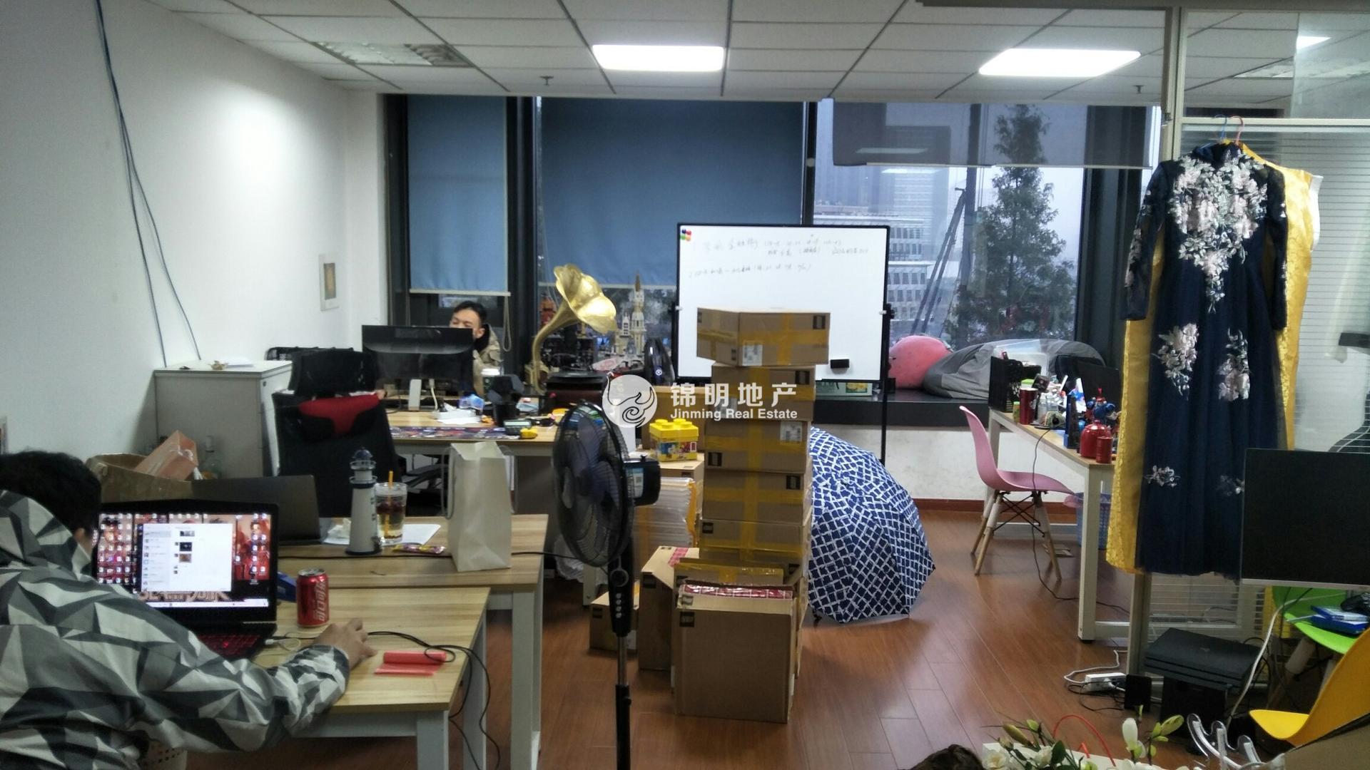 四川北路爱家国际大厦71平米写字楼出租