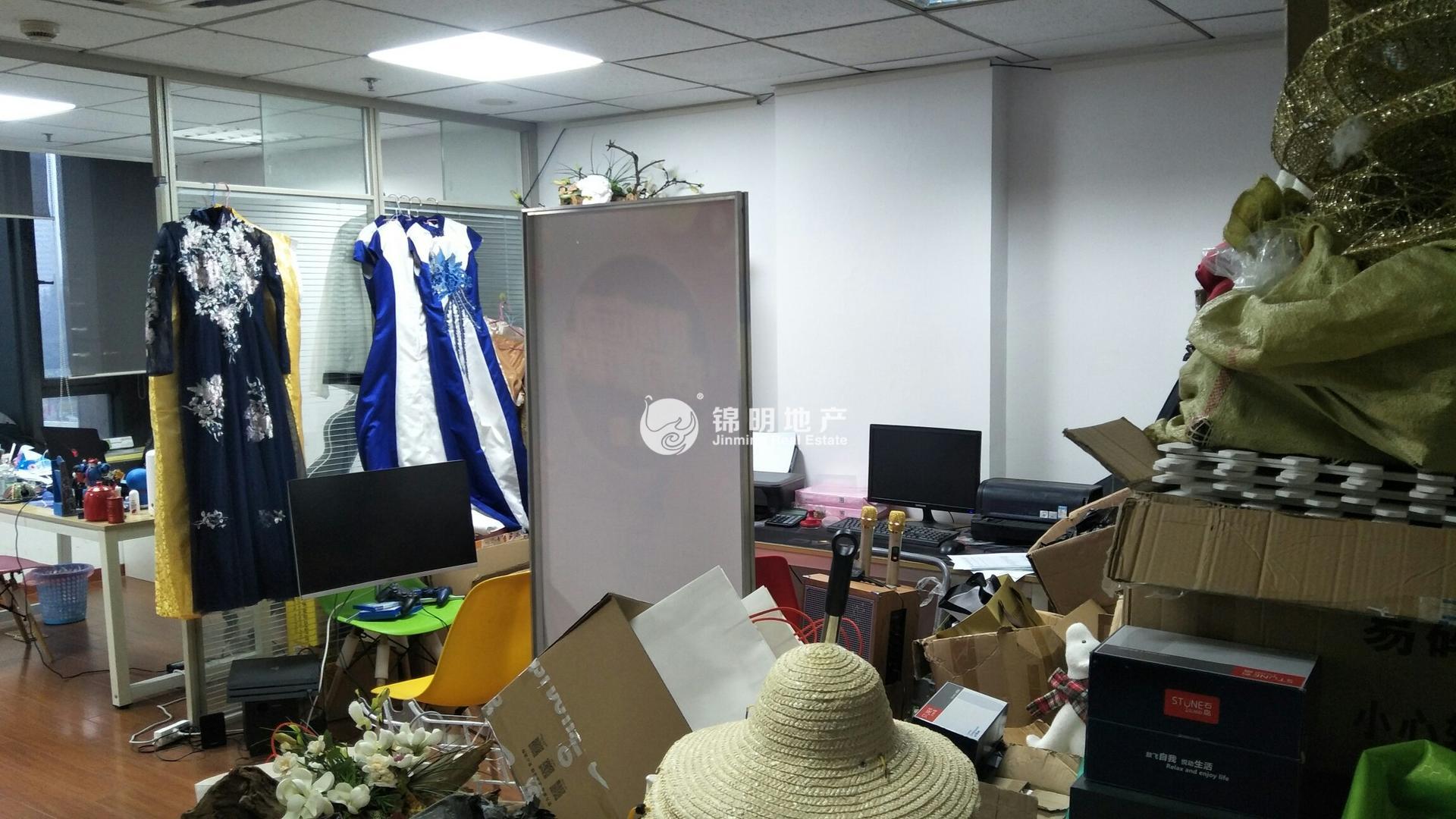 四川北路爱家国际大厦71平米写字楼出租