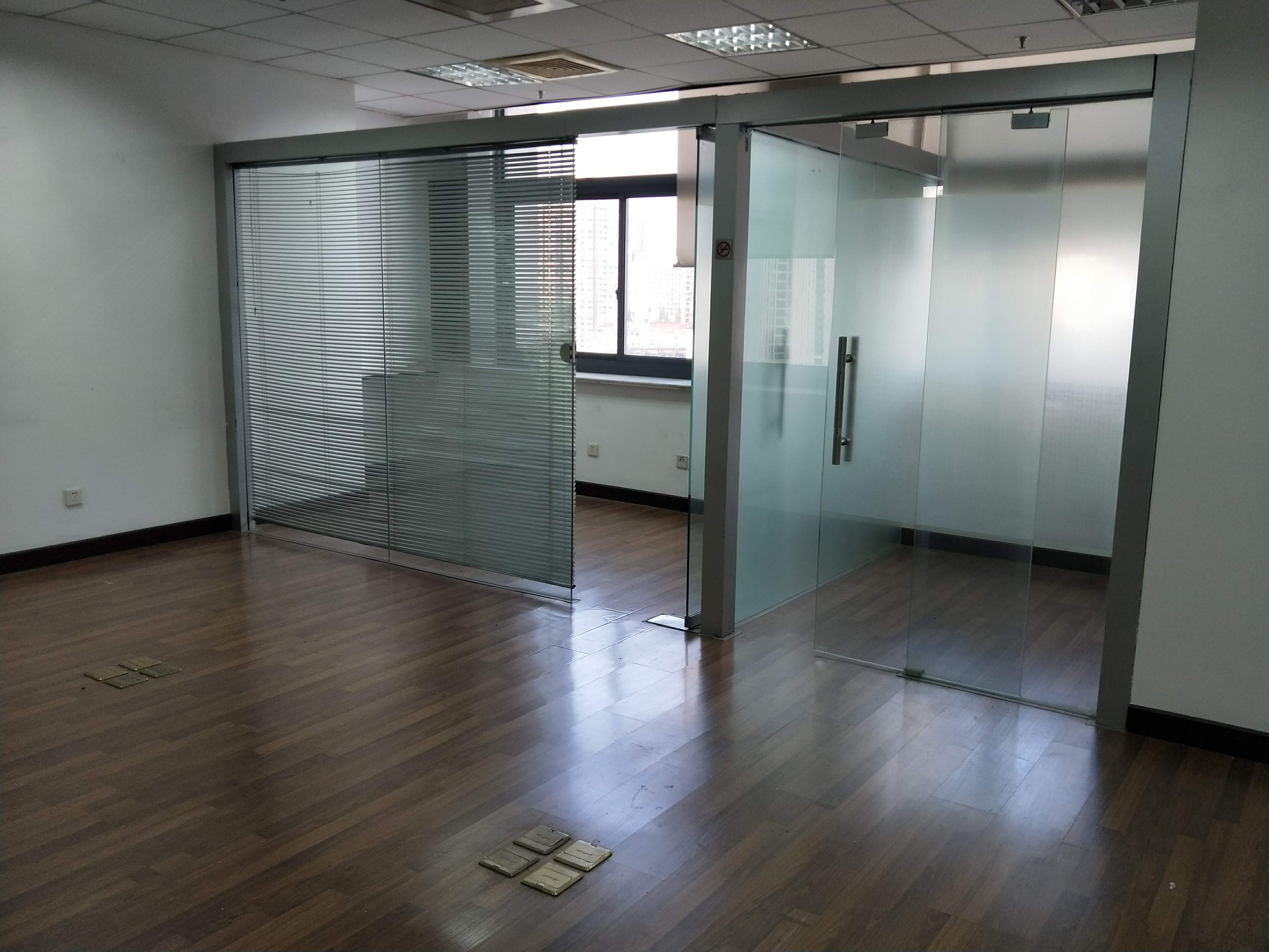 四川北路凯润金城68平米写字楼出租