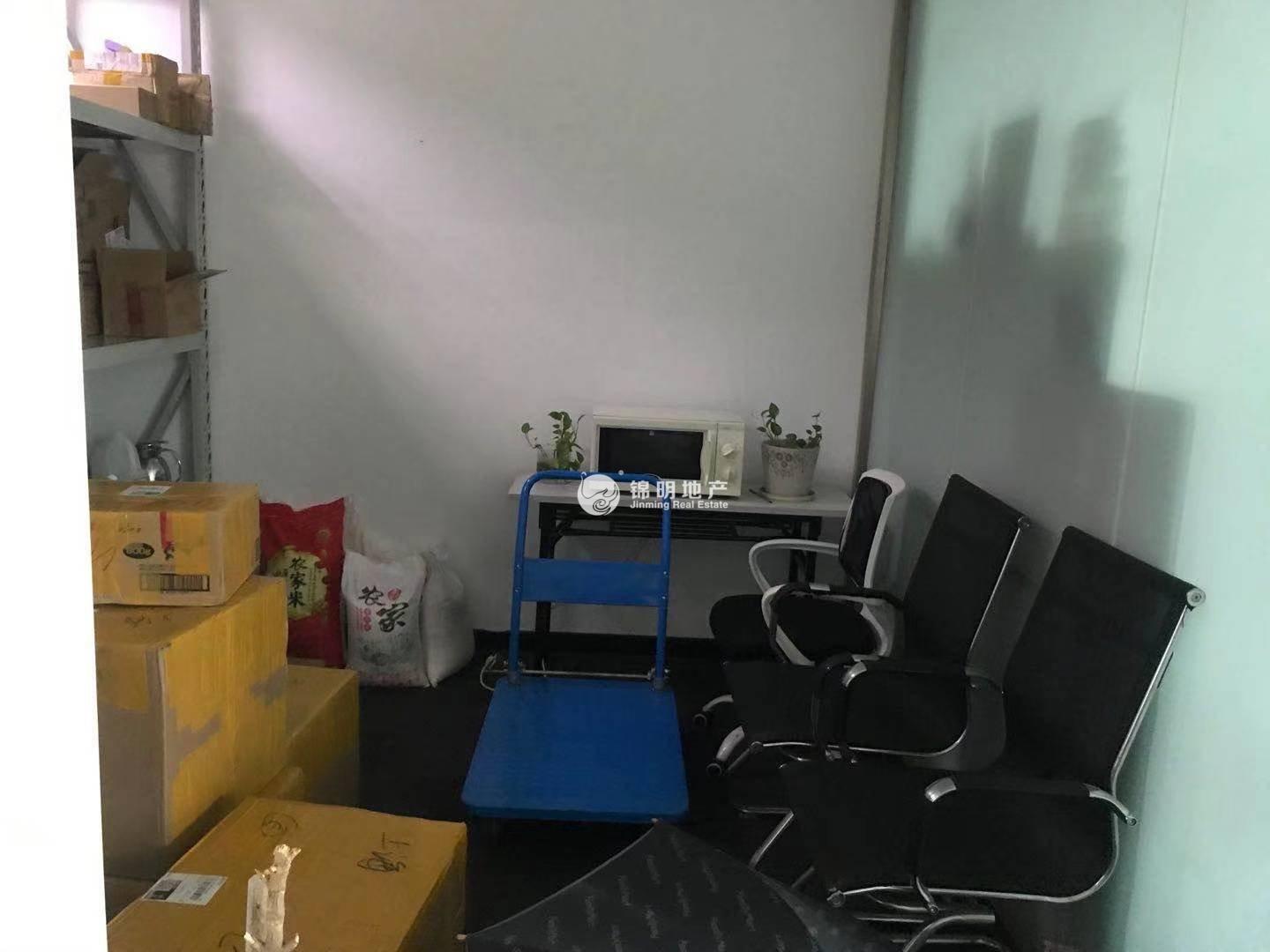 中山公园绿地商务大厦74平米写字楼出租