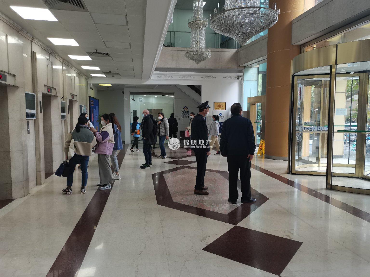 静安寺环球世界大厦102平米写字楼出租