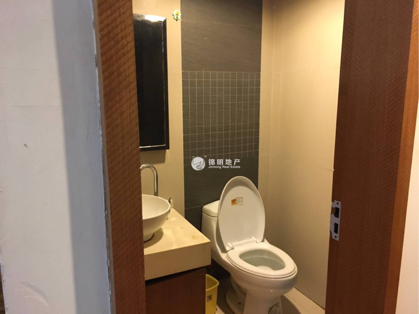 长寿路圣天地商务楼58平米写字楼出租