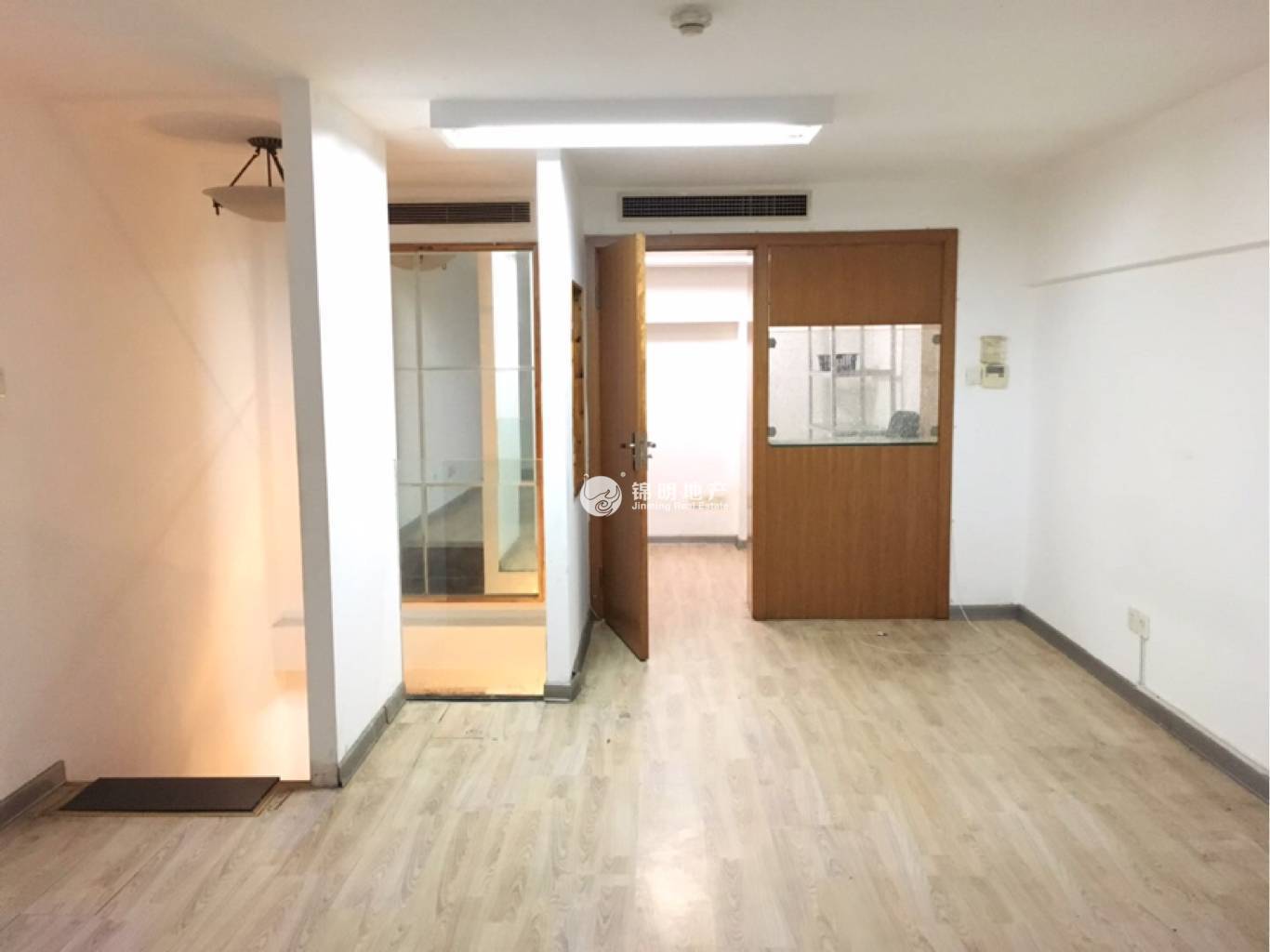 长寿路圣天地商务楼58平米写字楼出租