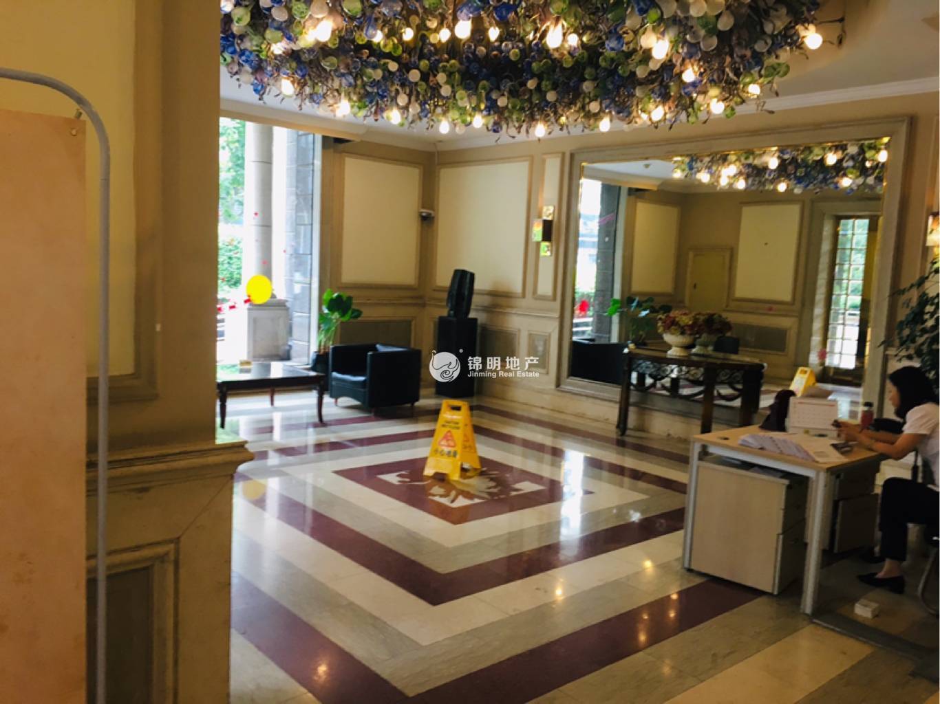 长寿路圣天地商务楼58平米写字楼出租