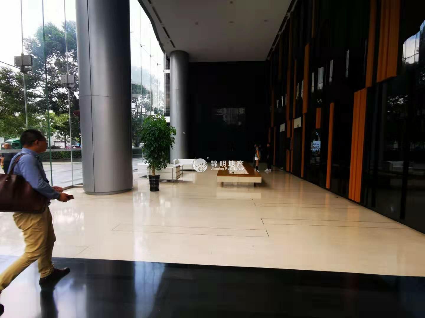 世博滨江绿地海外滩201平米写字楼出租