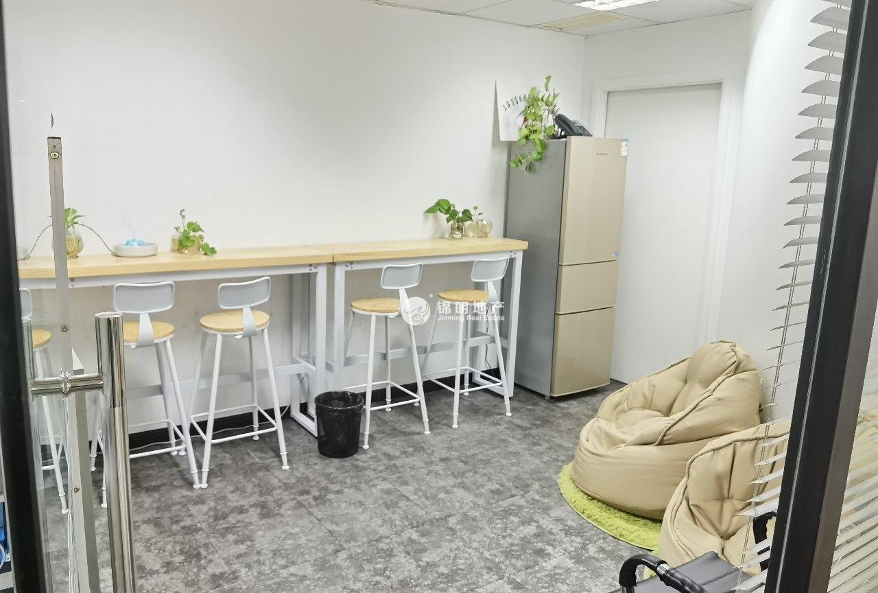 不夜城嘉里不夜城203平米写字楼出租