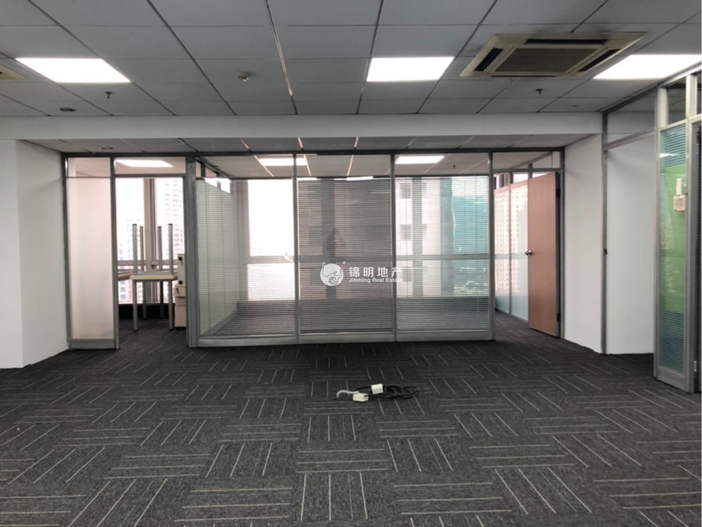 天山同达创业大厦142平米写字楼出租