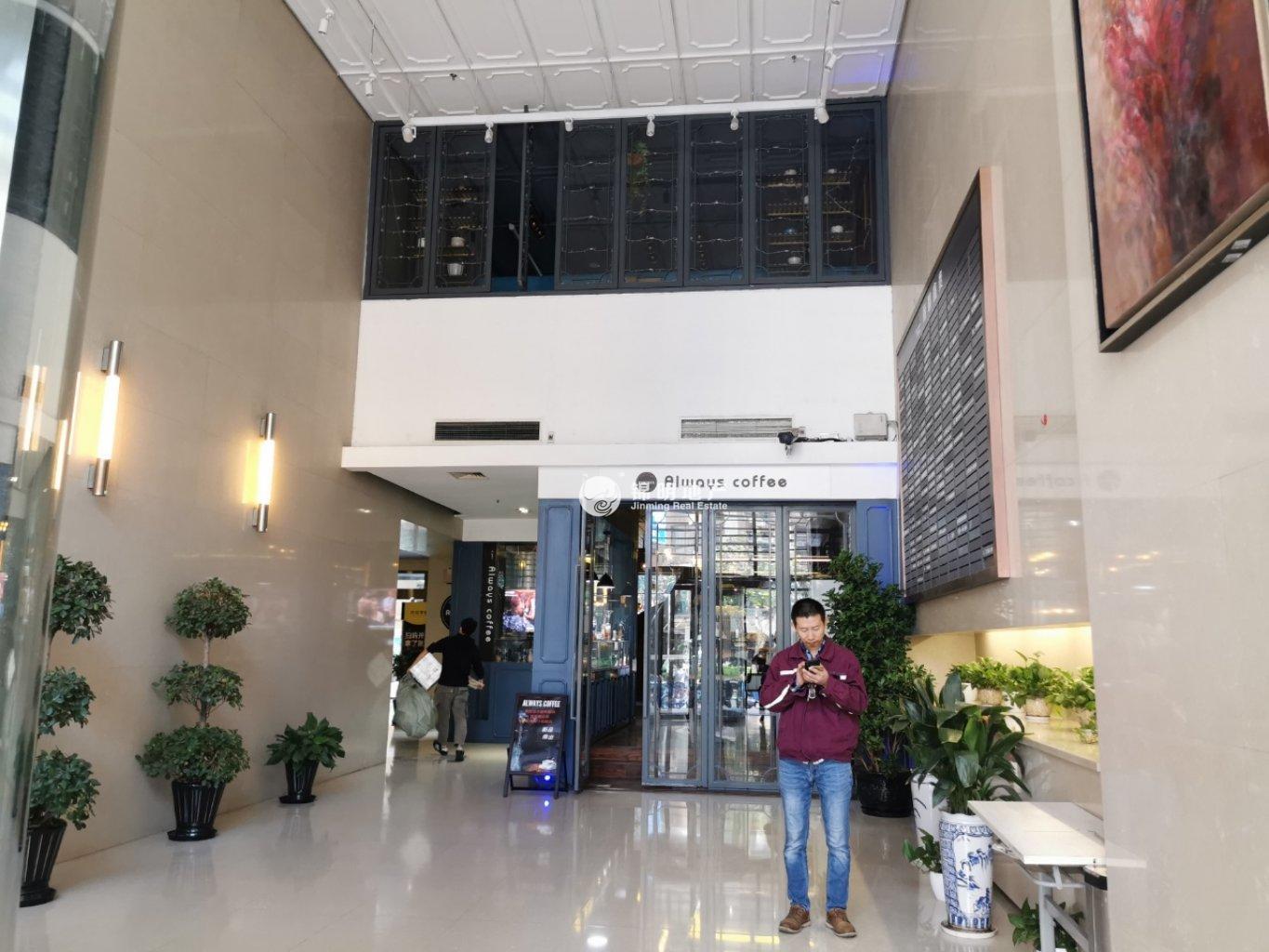 南京西路丽都新贵183平米写字楼出租