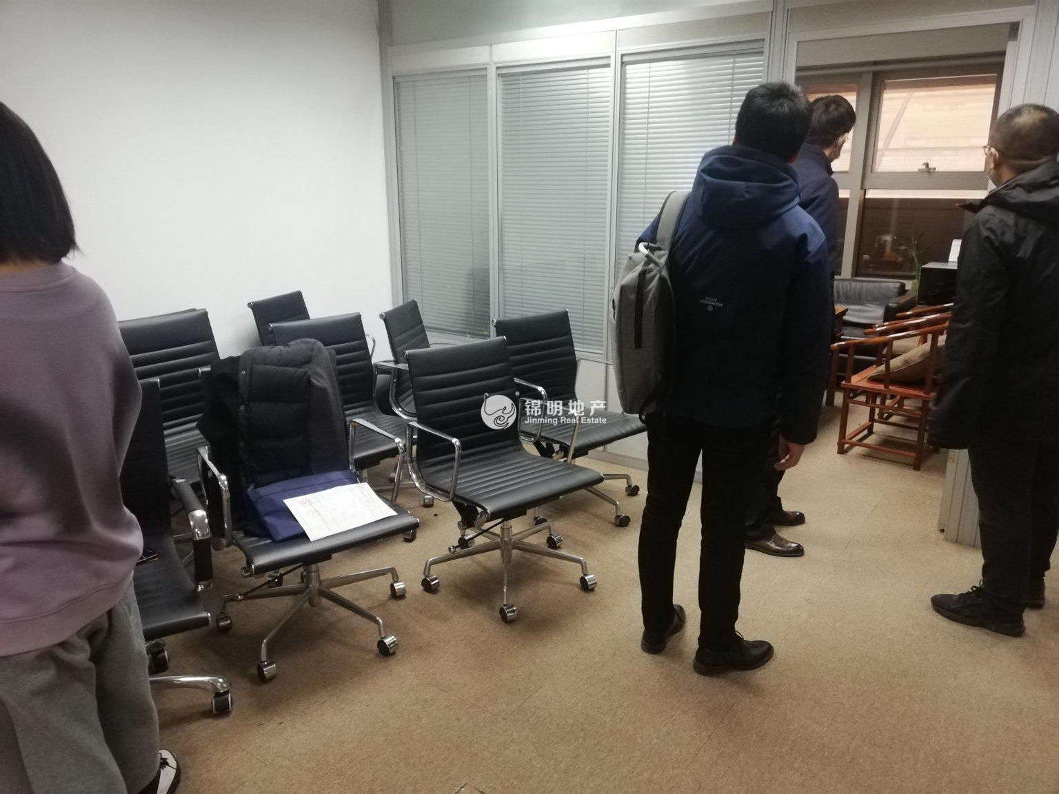 镇宁路华敏翰尊国际大厦310平米写字楼出租