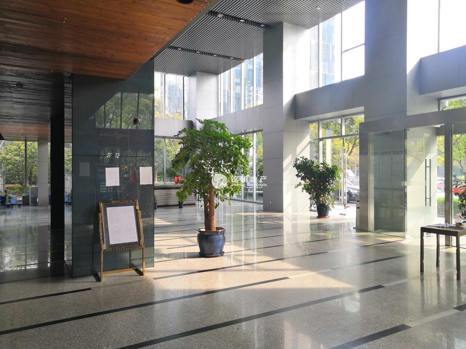 莘庄绿地蓝海115平米写字楼出租