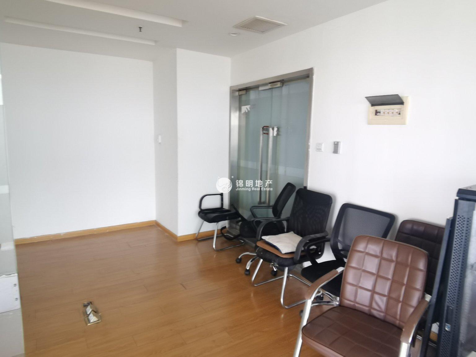 莘庄绿地蓝海115平米写字楼出租