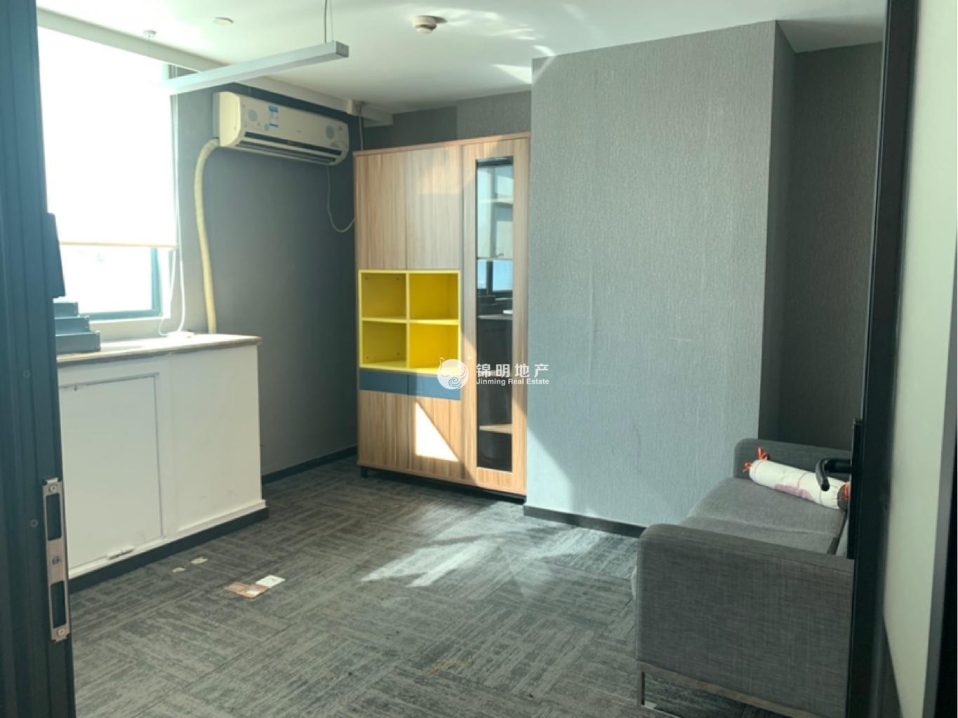 光新浦发广场90平米写字楼出租