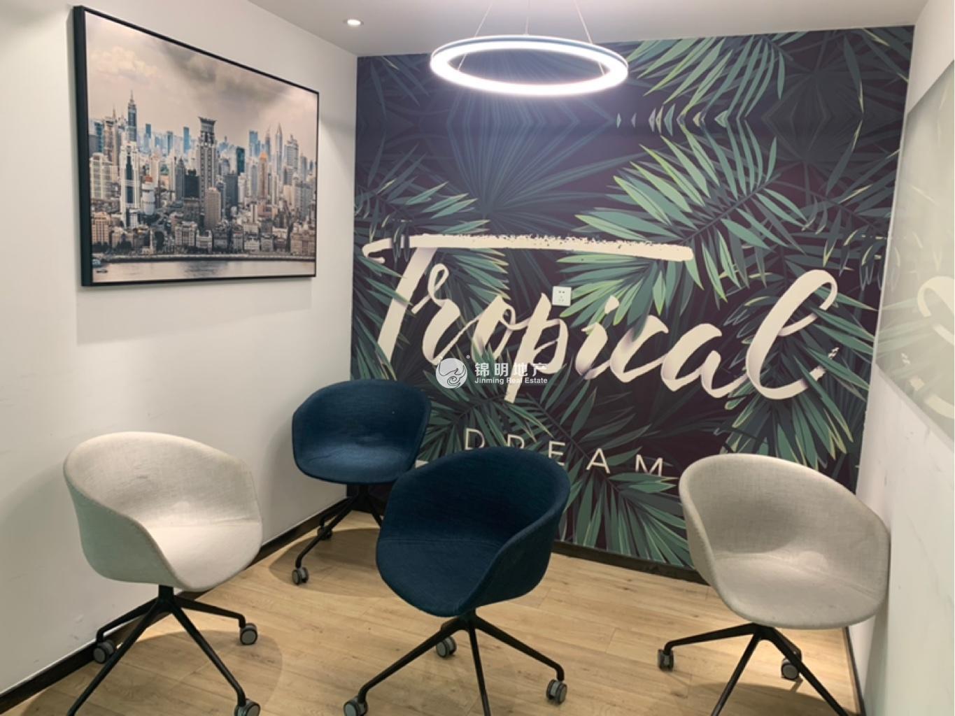 光新浦发广场90平米写字楼出租