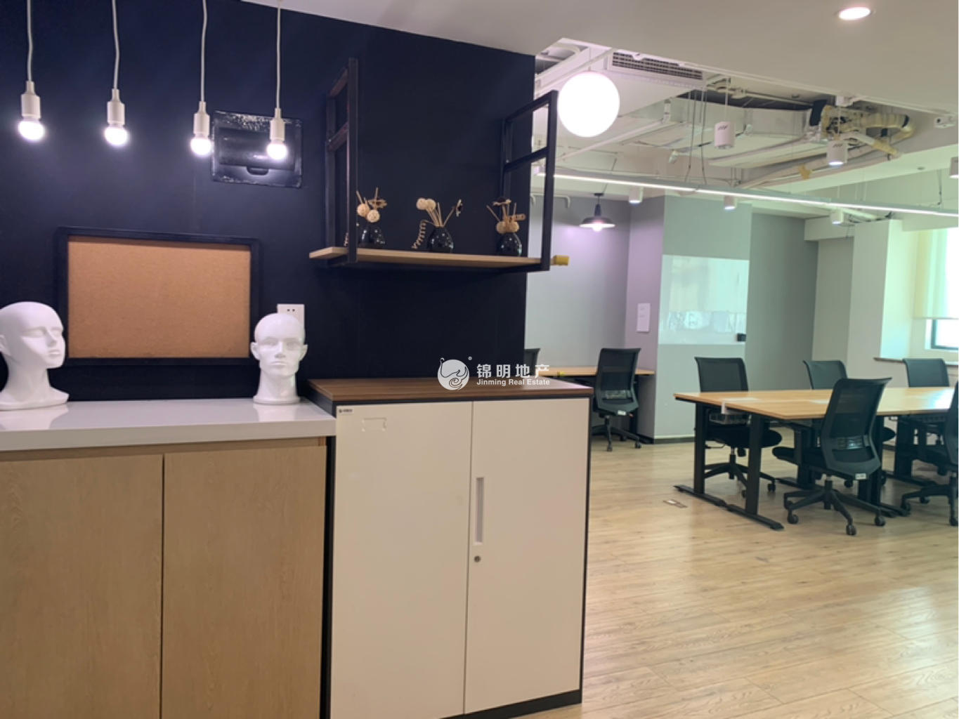 光新浦发广场90平米写字楼出租