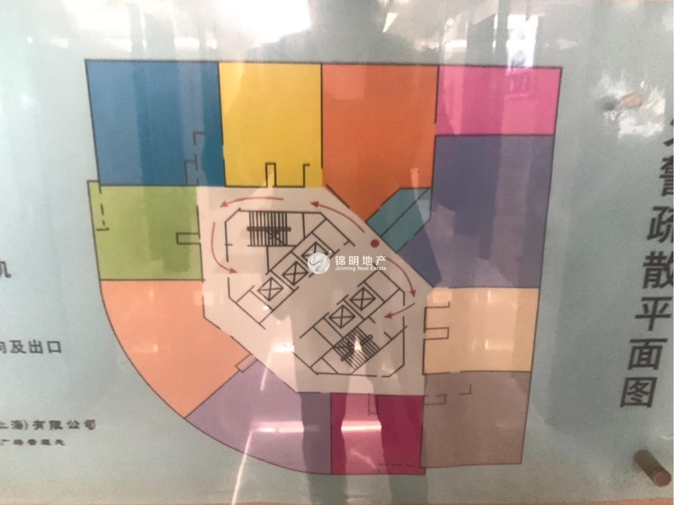 光新浦发广场90平米写字楼出租