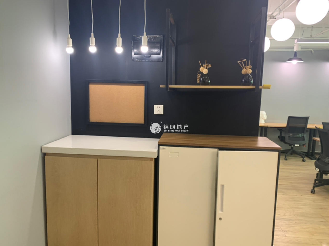 光新浦发广场90平米写字楼出租