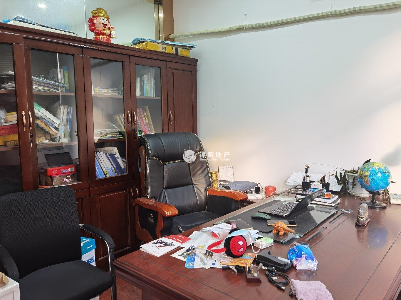 万体馆银海大楼86平米写字楼出租