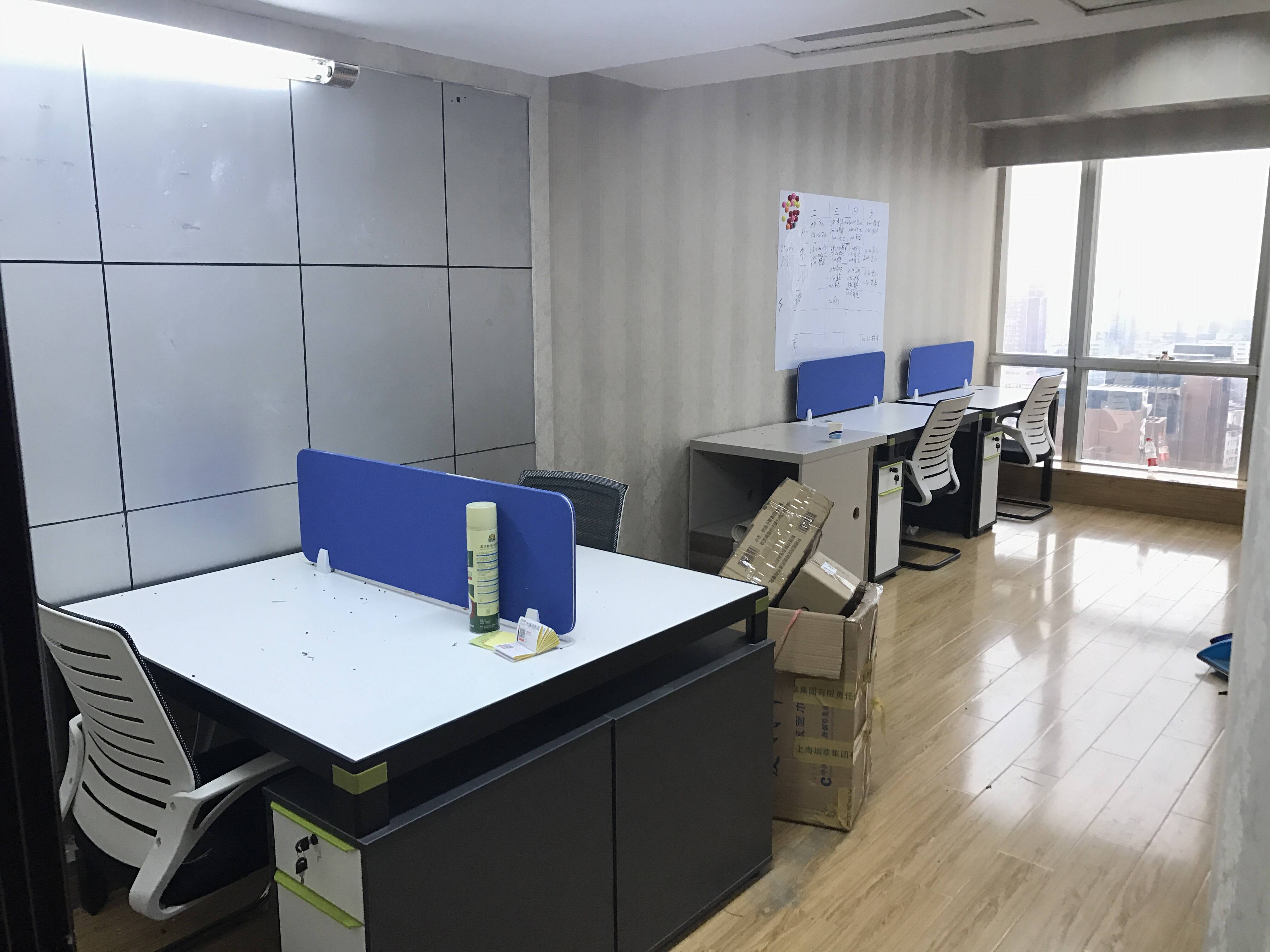 四川北路福德广场113平米写字楼出租