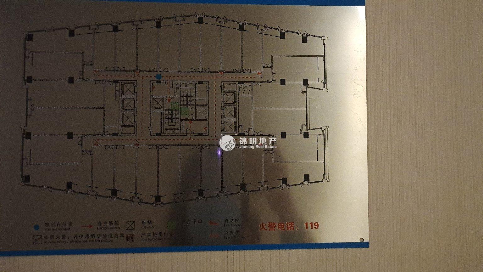 龙华绿地汇中心120平米写字楼出租