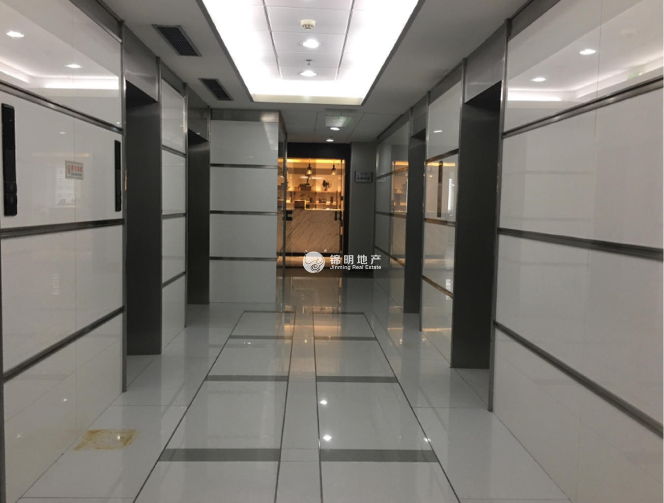 天山同达创业大厦142平米写字楼出租