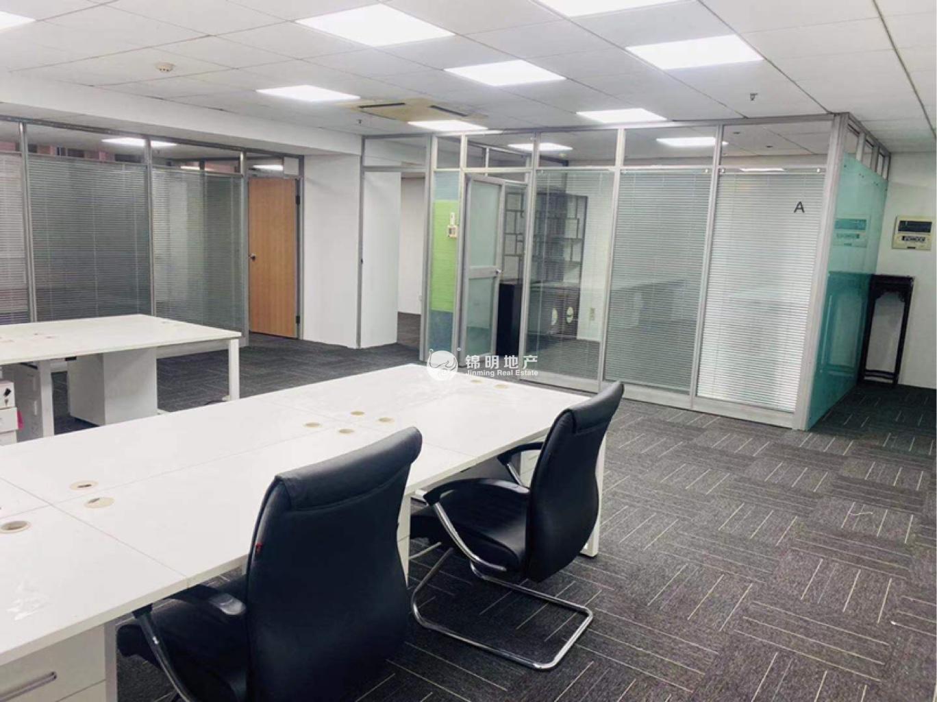 天山同达创业大厦142平米写字楼出租