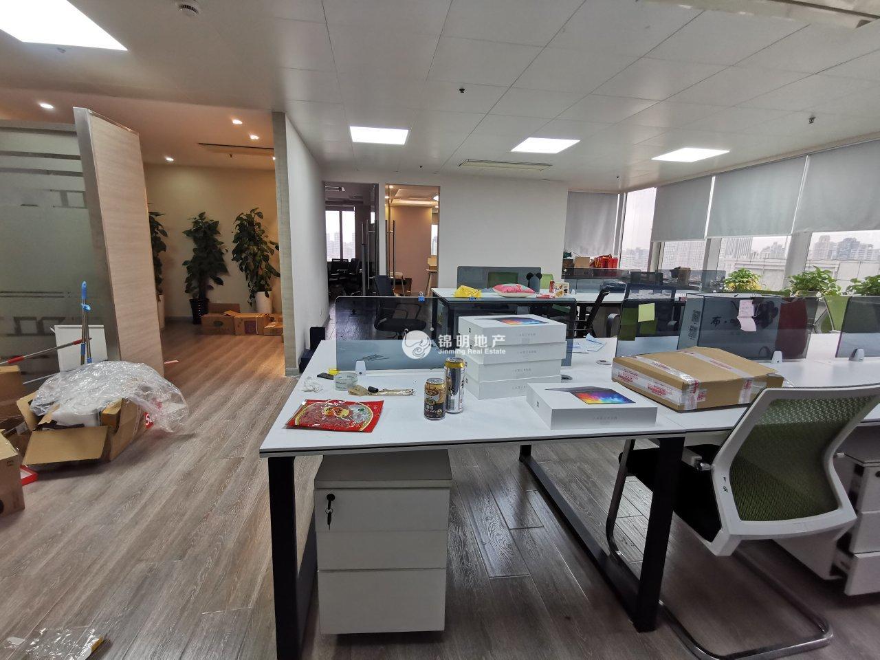 陆家嘴胜康廖氏大厦145平米写字楼出租