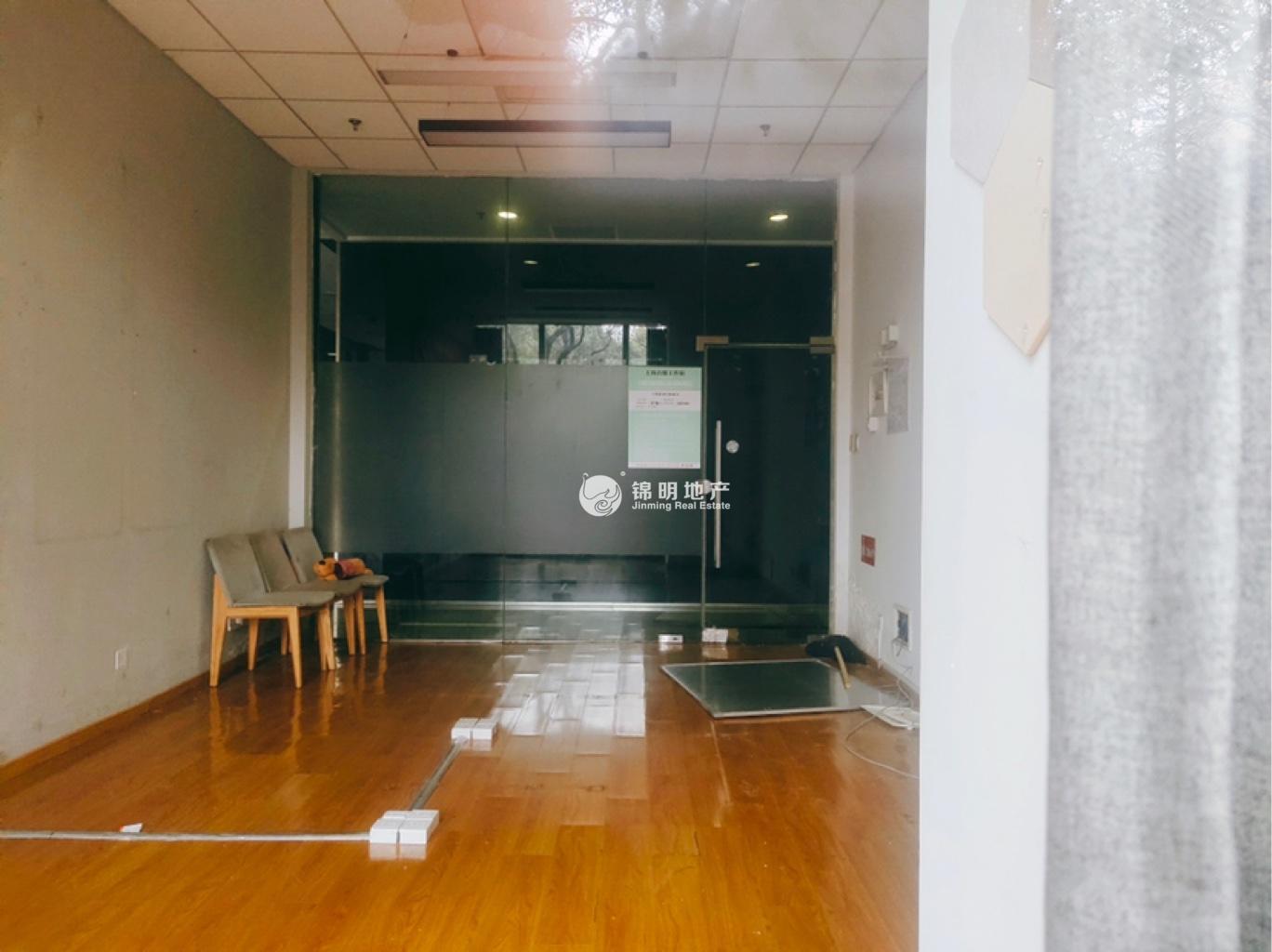 莘庄绿地蓝海37平米写字楼出租