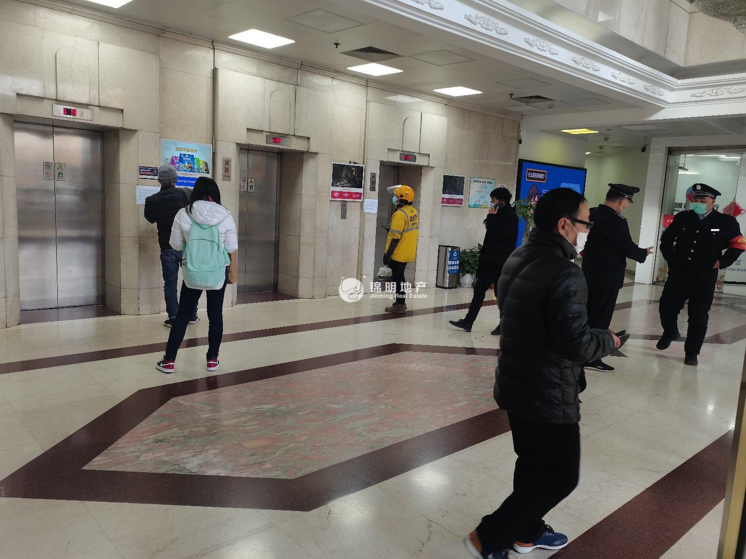 静安寺环球世界大厦85平米写字楼出租