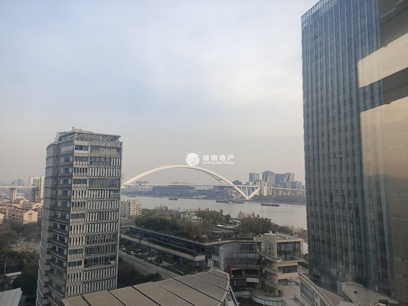 世博滨江绿地海外滩169平米写字楼出租