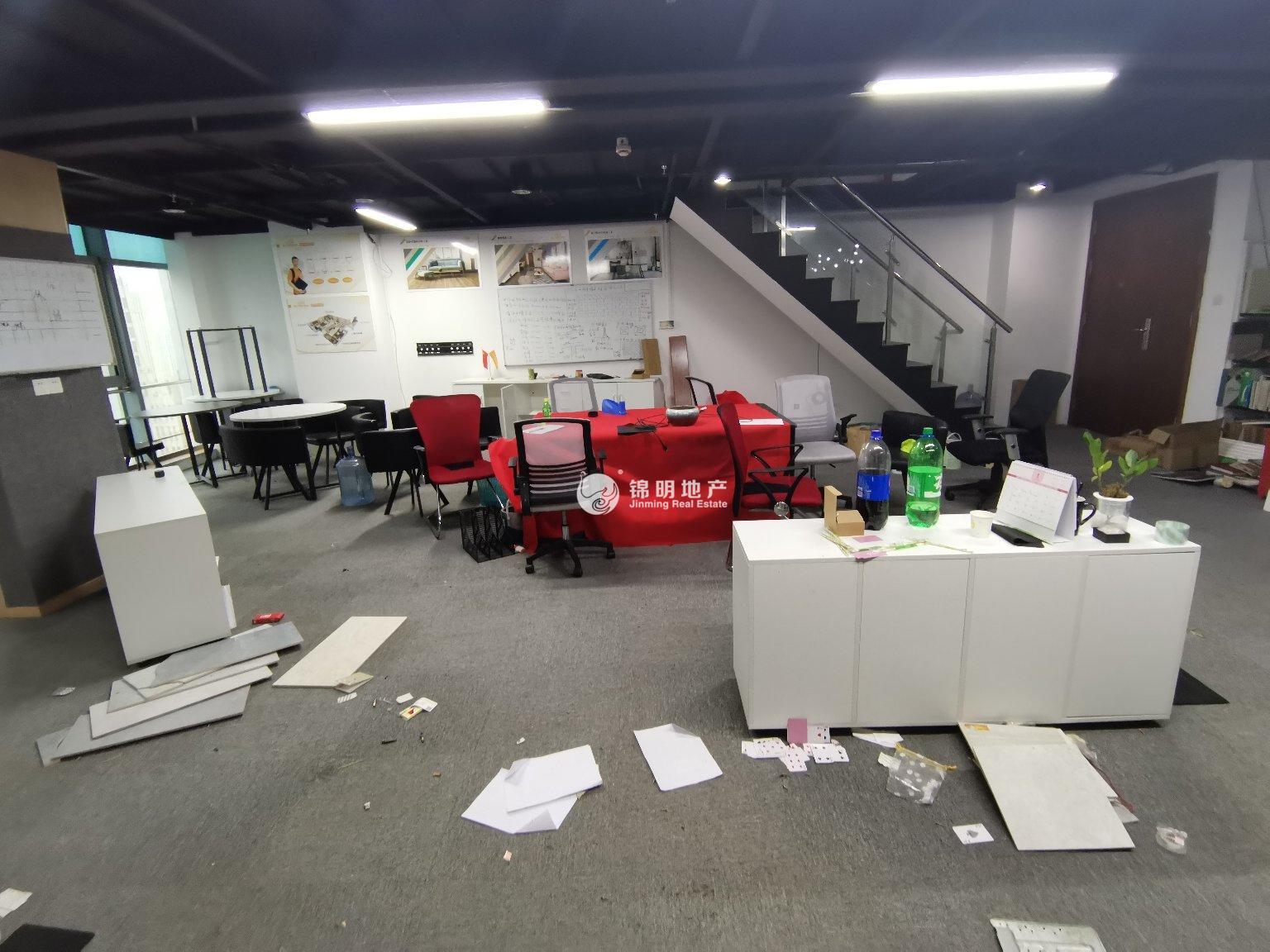 西藏北路金赢108创意广场64平米写字楼出租