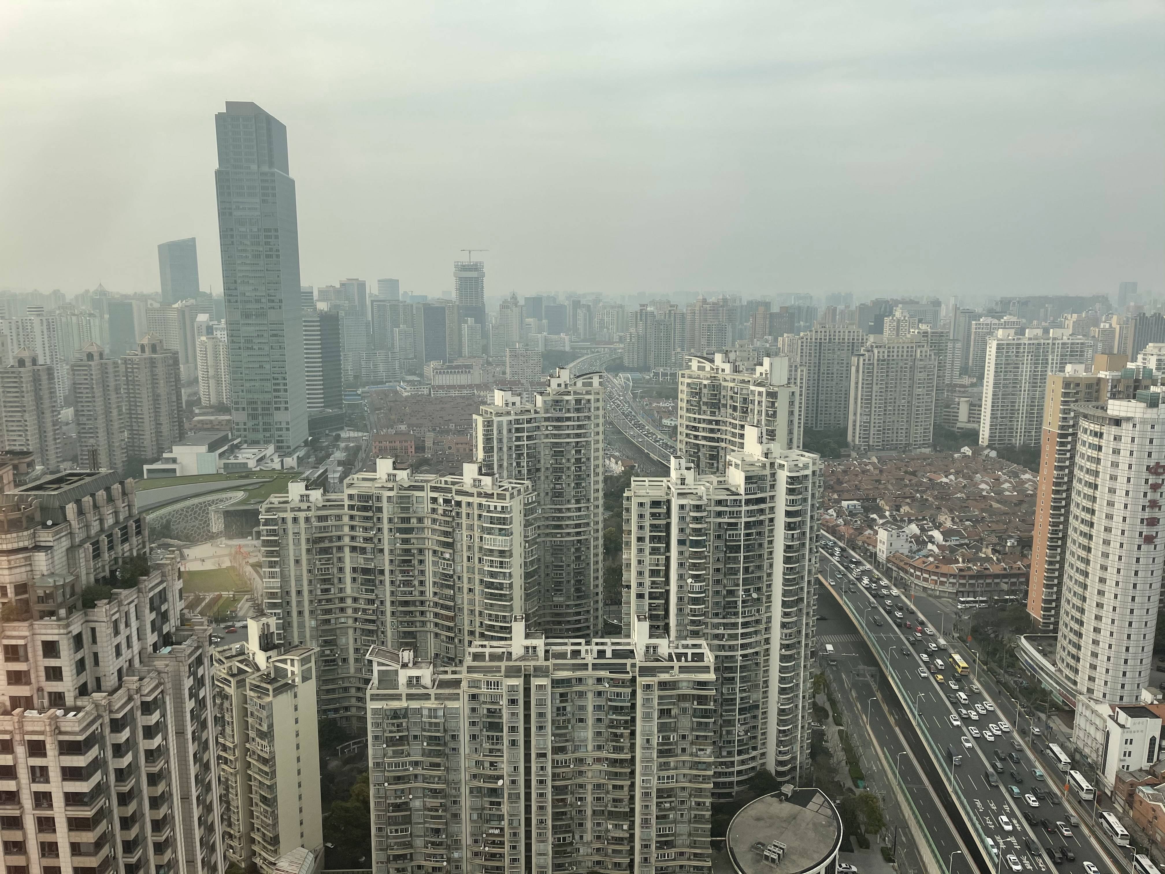 南京西路仲益大厦65平米写字楼出租