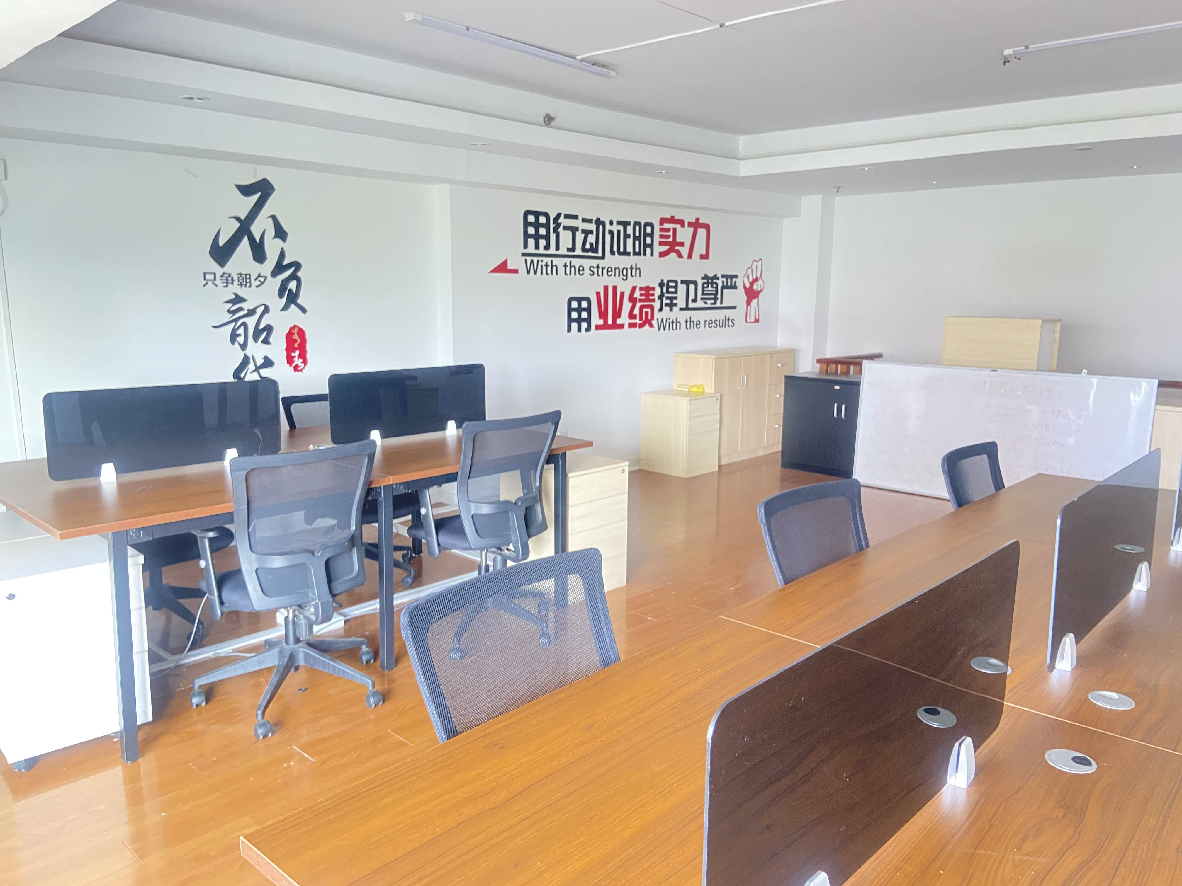 莘庄绿地蓝海77平米写字楼出租