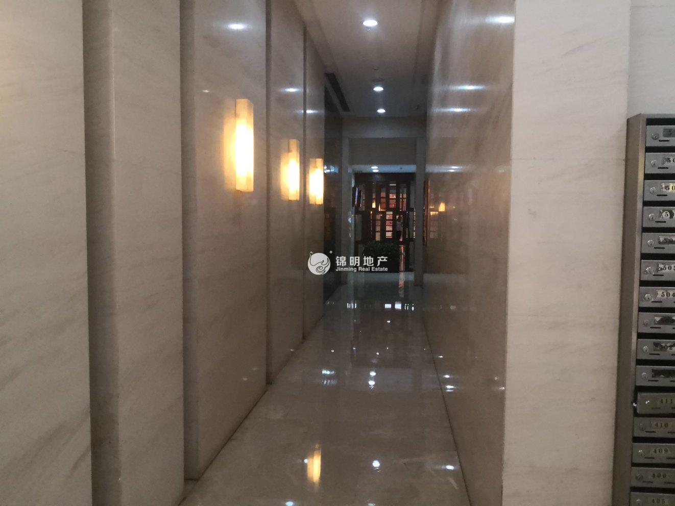 中山公园舜元企业发展大厦82平米写字楼出租