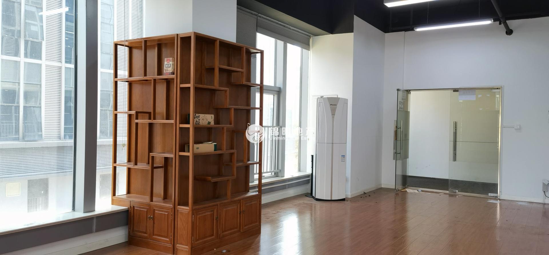 七宝万科七宝国际64平米写字楼出租