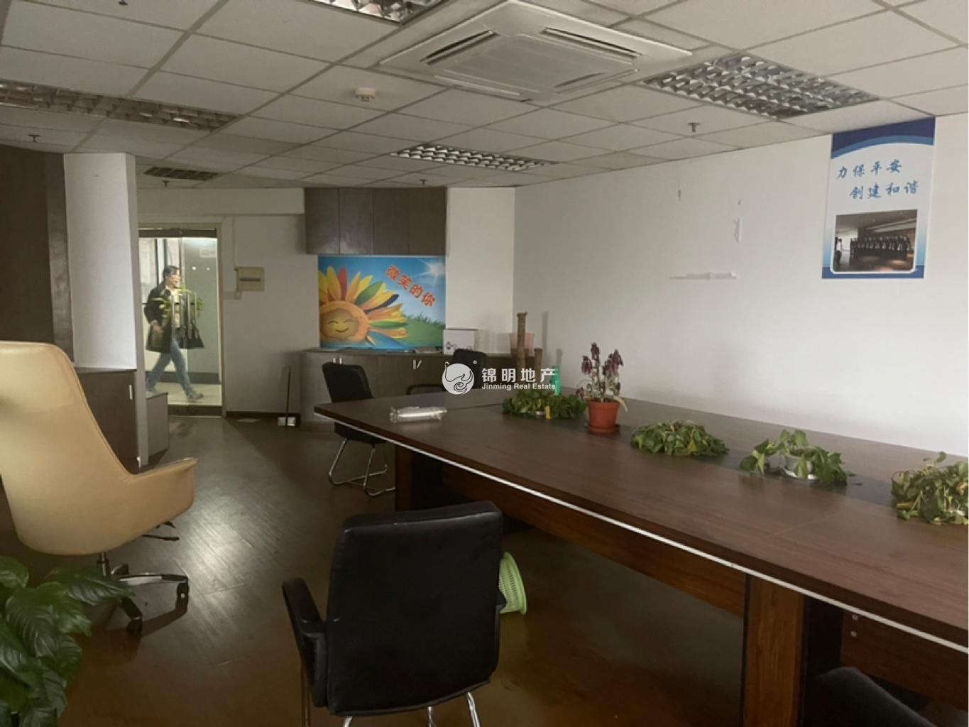 漕河泾光大会展中心160平米写字楼出租