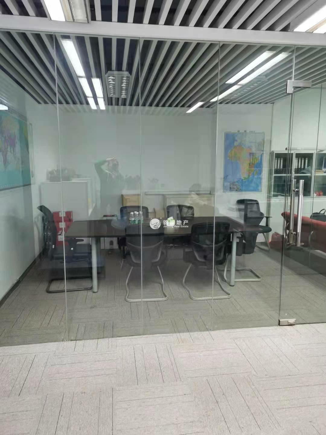 周家嘴路海上海100平米写字楼出租