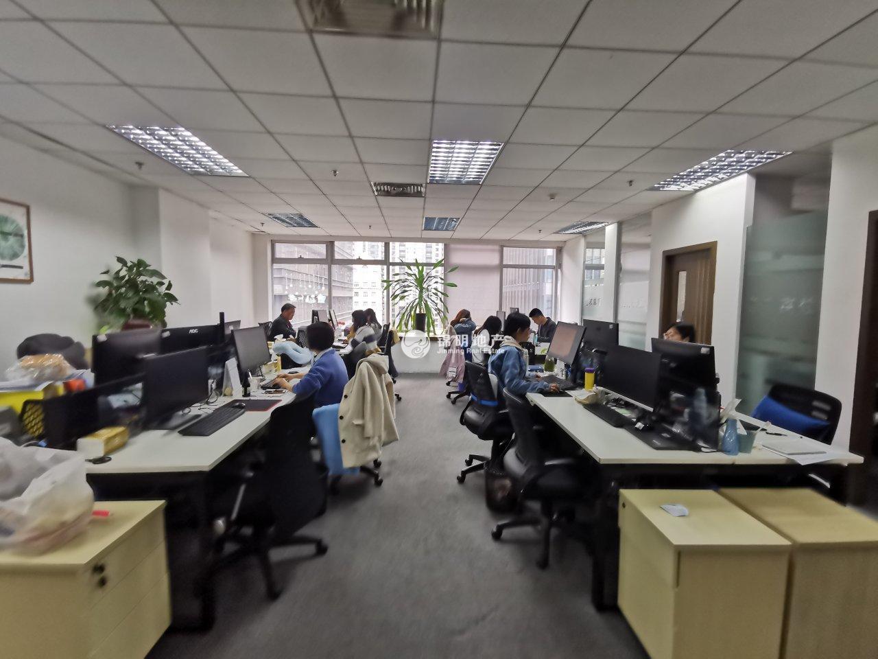 不夜城企业广场142平米写字楼出租