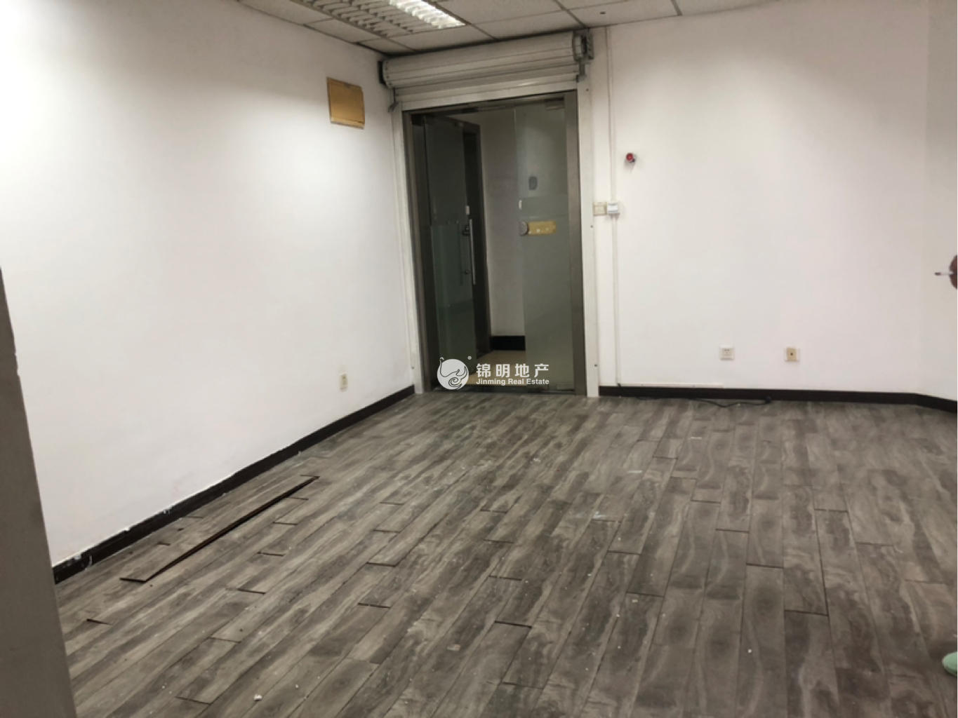 打浦桥致远大厦57平米写字楼出租