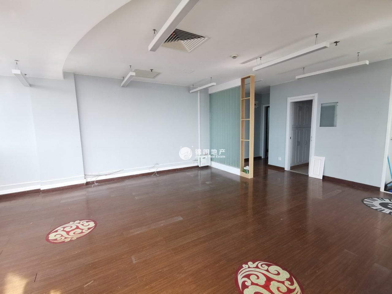 不夜城林顿大厦102平米写字楼出租